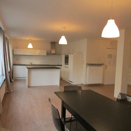 Huidreal Meir * Antwerpen